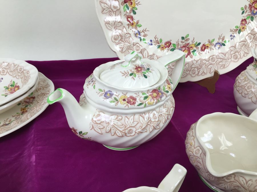 Vintage Royal Doulton Rhapsody China Set Made In England [Photo 22]