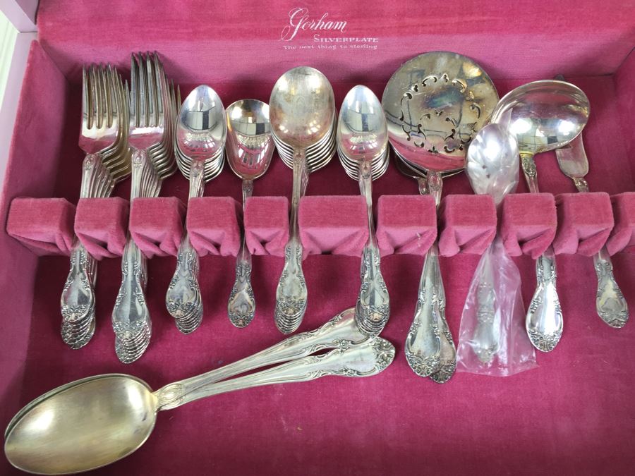 Gorham Silverplate Flatware Set In Pink Box [Photo 8]