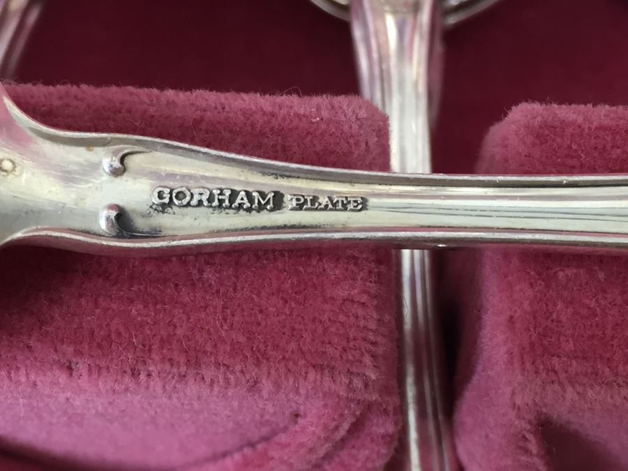 Gorham Silverplate Flatware Set In Pink Box [Photo 3]