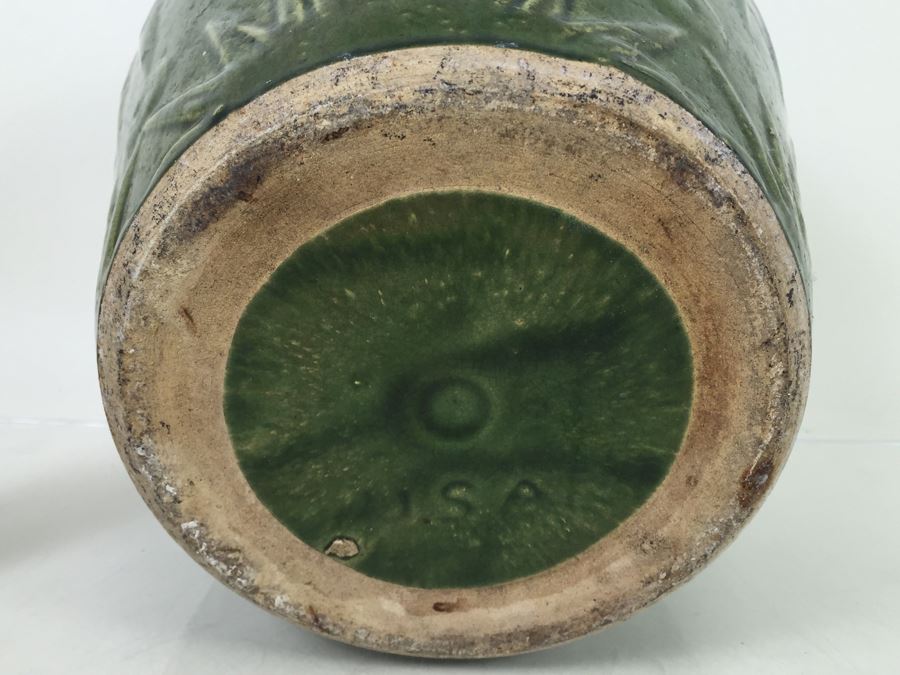 Large Vintage Green And Tan USA Pottery Pot [Photo 8]