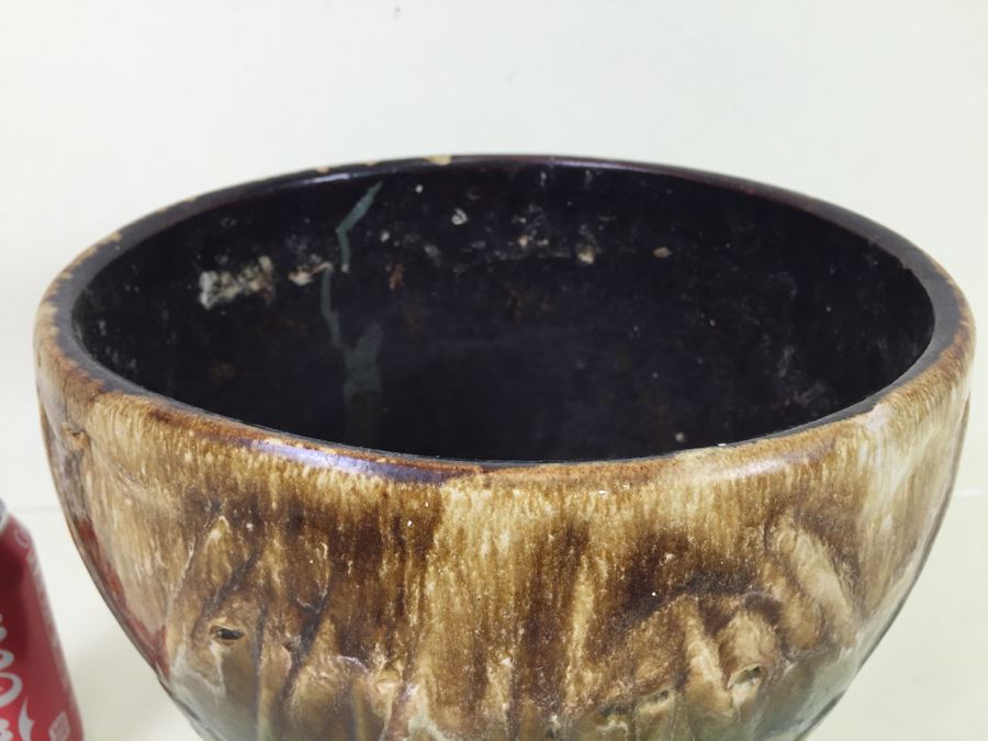 Large Vintage Green And Tan USA Pottery Pot [Photo 5]