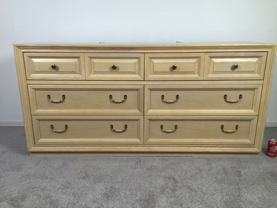 Stanley Furniture 6-Drawer Chest Of Drawers Dresser Cream Color [Photo 1]