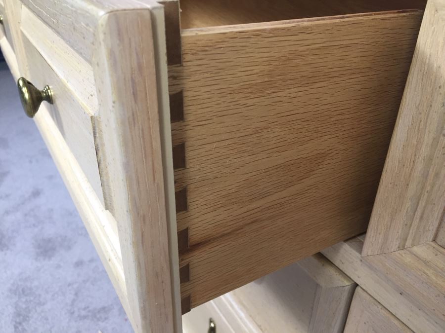 Stanley Furniture 6-Drawer Chest Of Drawers Dresser Cream Color [Photo 8]