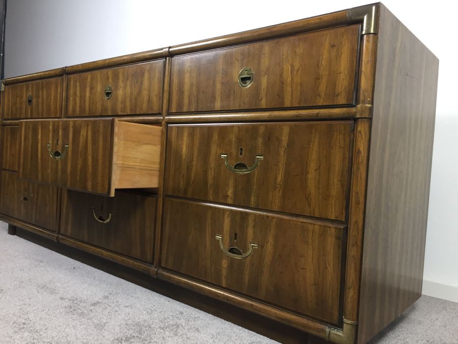 Hollywood Regency Drexel 9-Drawer Chest Of Drawers Dresser [Photo 13]