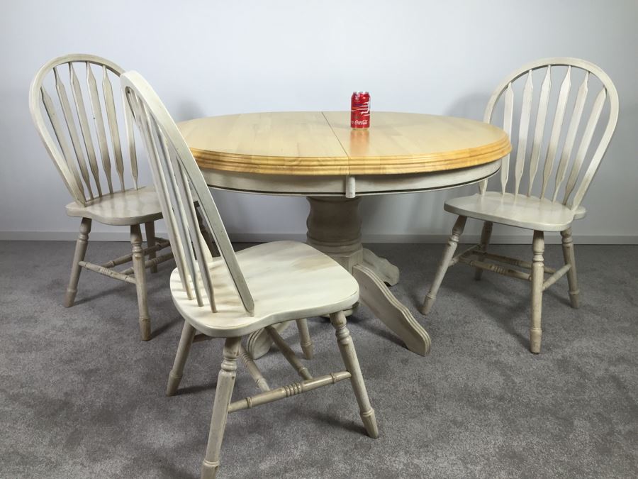 Butcher Block Pedestal Kitchen Table With One Leaf And 3 Chairs [Photo 1]
