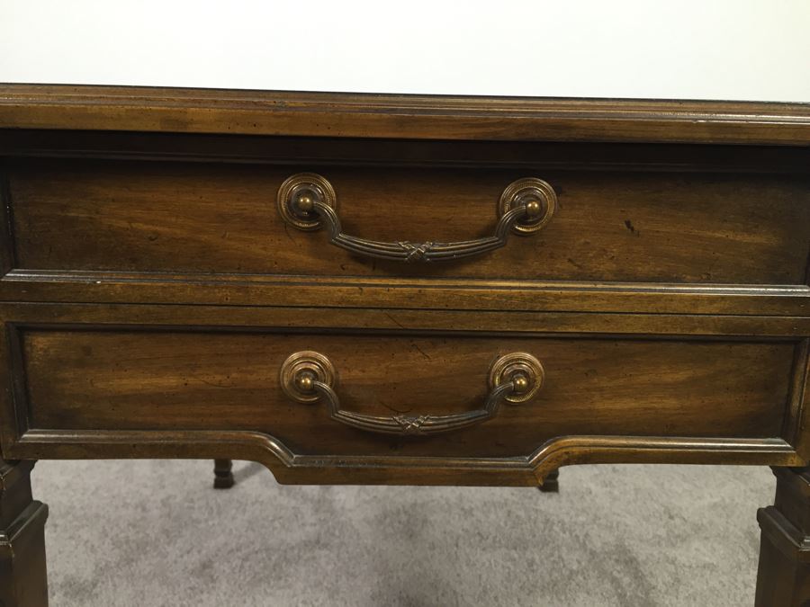 Drexel Heritage Side Table With Drawer [Photo 5]