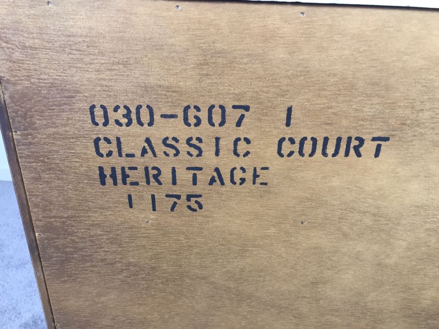 Stunning Drexel Heritage Classic Court Marble Top Table With Serpentine Drawers [Photo 15]