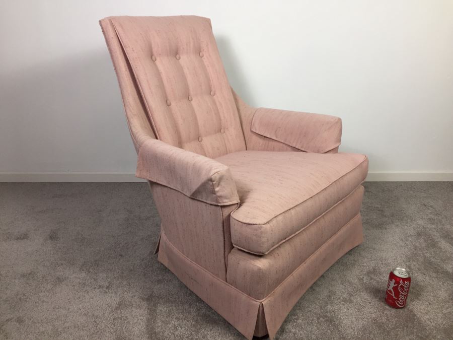 Mid-Century Pink Armchair Chair [Photo 7]