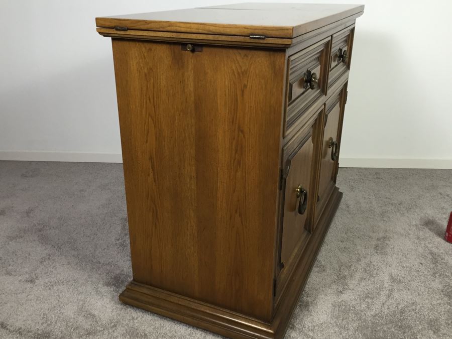 Henredon Fine Furniture Server Rolling Buffet [Photo 12]
