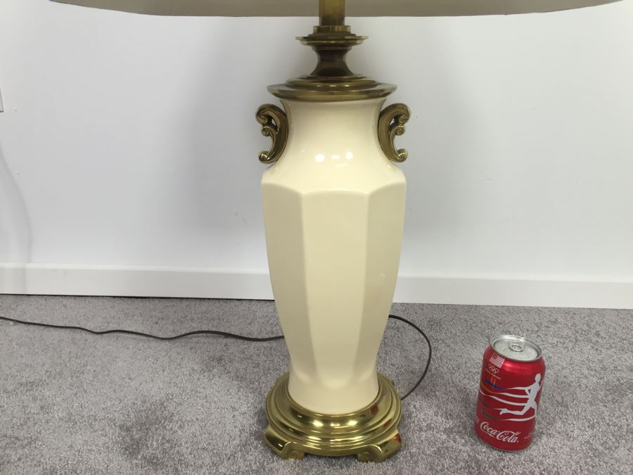 White Brass Stiffel Lamp With Shades [Photo 2]