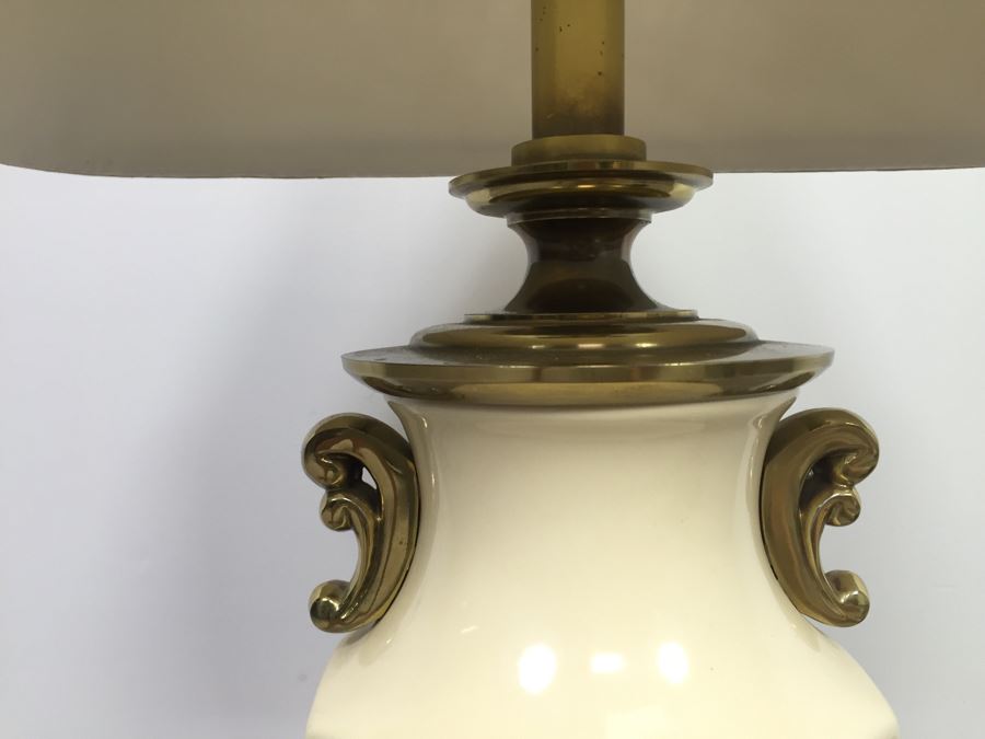 White Brass Stiffel Lamp With Shades [Photo 6]