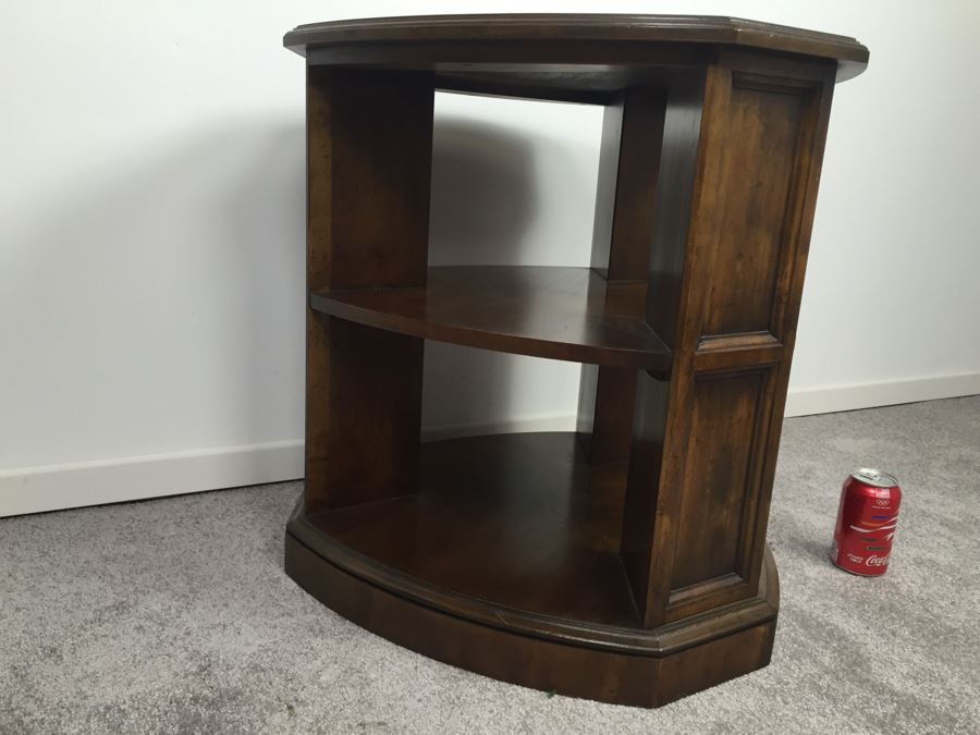 Vintage Heritage Wooden Three-Tier Side Table [Photo 6]