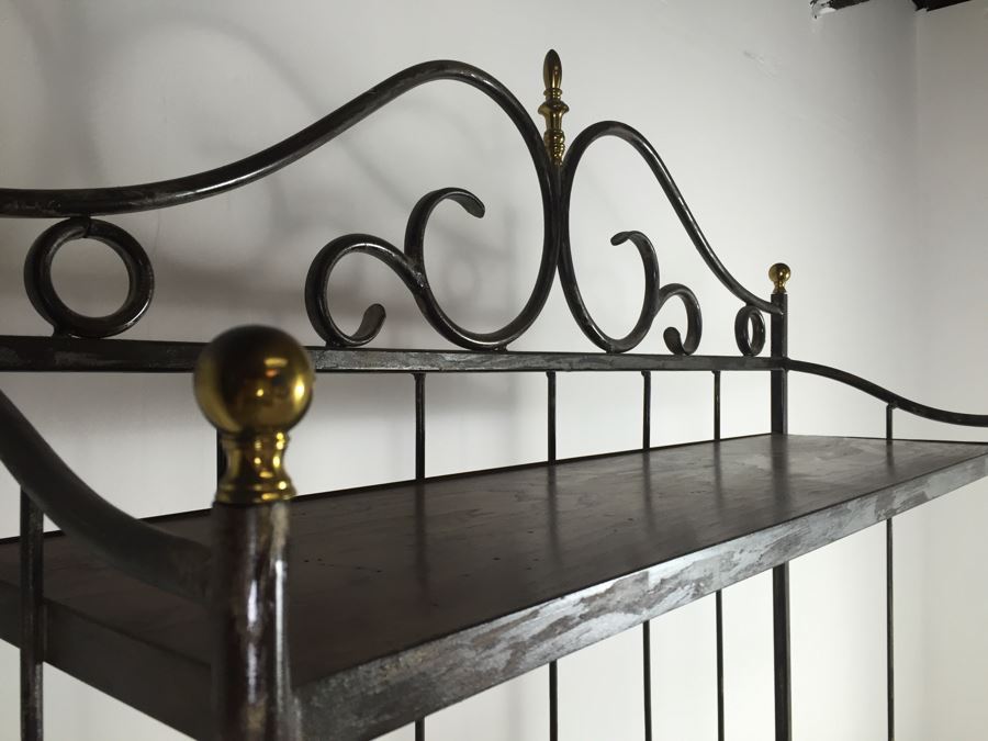 Elegant Bakers Rack With 5 Shelves - Metal, Wood And Glass [Photo 5]