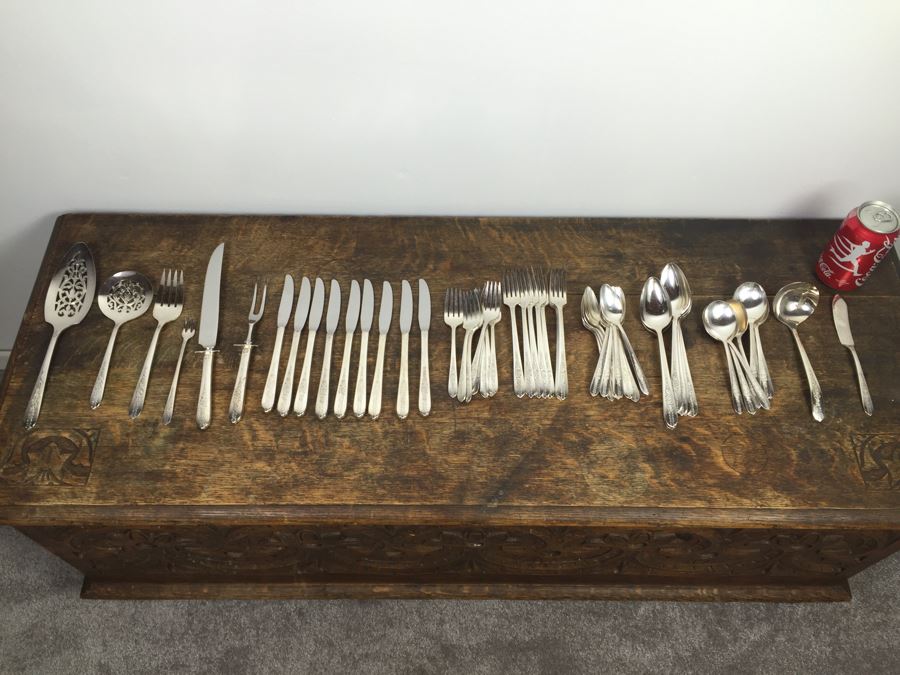 Nobility Plate Flatware Set [Photo 1]
