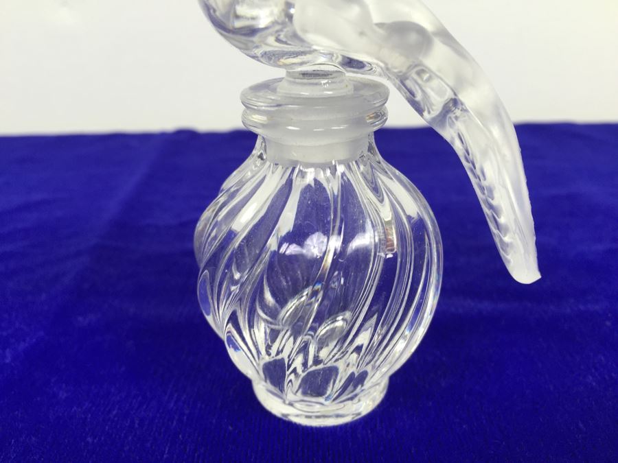 Lalique Glass Perfume Bottle Collection Some Signed Etched Lalique From Nina Ricci And Chanel No 5 [Photo 7]