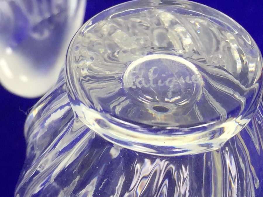 Lalique Glass Perfume Bottle Collection Some Signed Etched Lalique From Nina Ricci And Chanel No 5 [Photo 3]