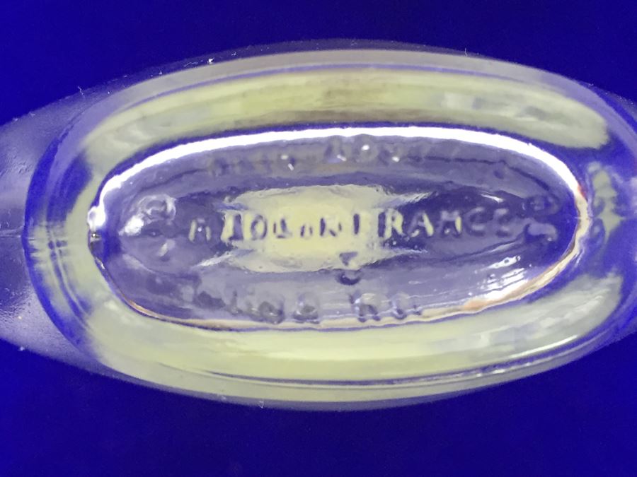 Lalique Glass Perfume Bottle Collection Some Signed Etched Lalique From Nina Ricci And Chanel No 5 [Photo 25]