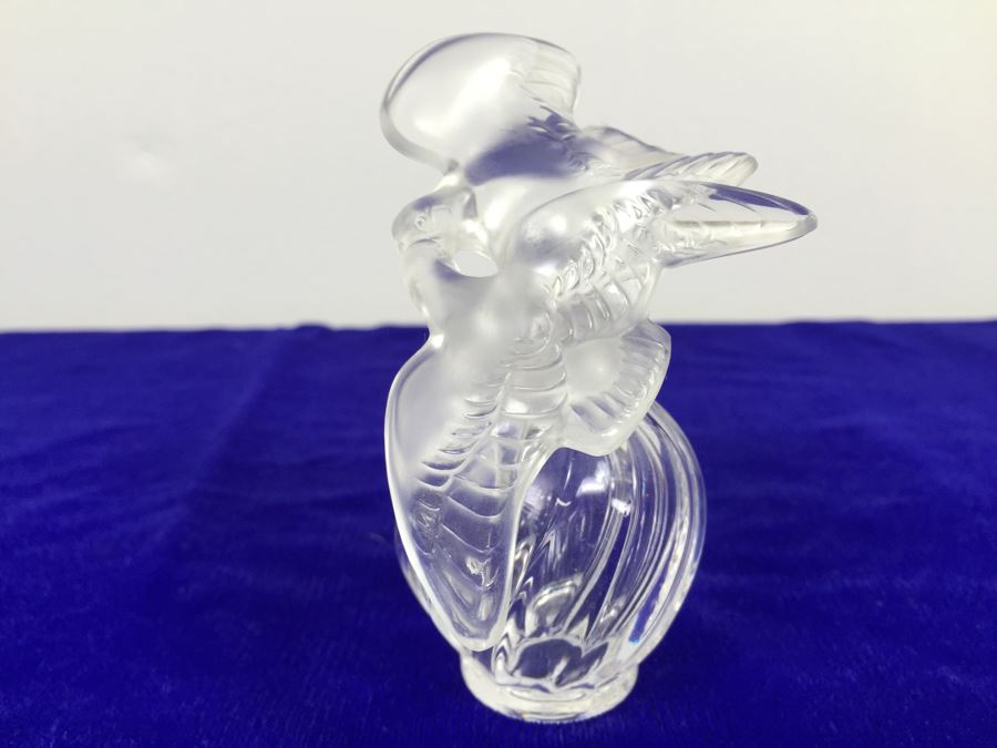 Lalique Glass Perfume Bottle Collection Some Signed Etched Lalique From Nina Ricci And Chanel No 5 [Photo 8]