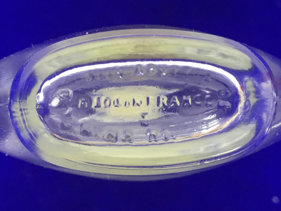 Lalique Glass Perfume Bottle Collection Some Signed Etched Lalique From Nina Ricci And Chanel No 5 [Photo 24]