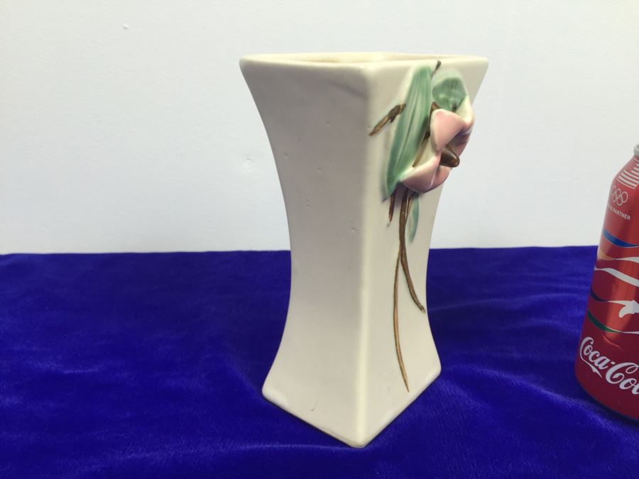 McCoy Floral Motif Vase [Photo 2]