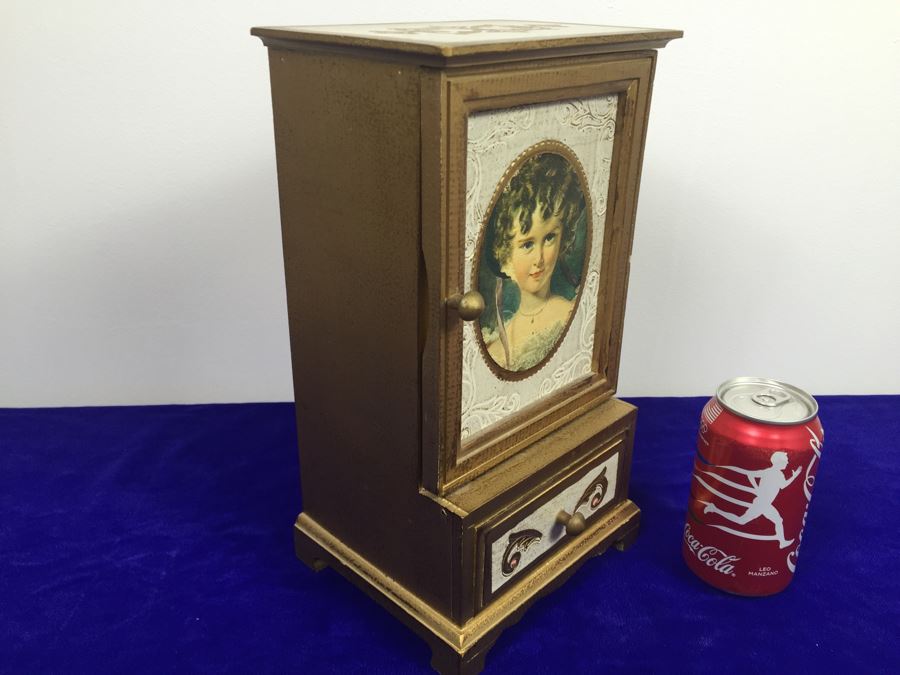 Musical Jewelry Box [Photo 4]