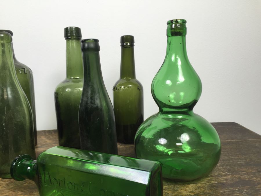 Collectible Green Glass Bottles [Photo 4]
