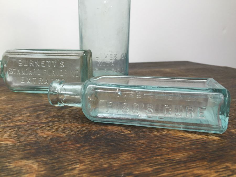 Collectible Clear Glass Advertising Bottles [Photo 2]