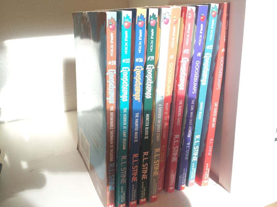 JUST ADDED - Large Book Lot [Photo 9]