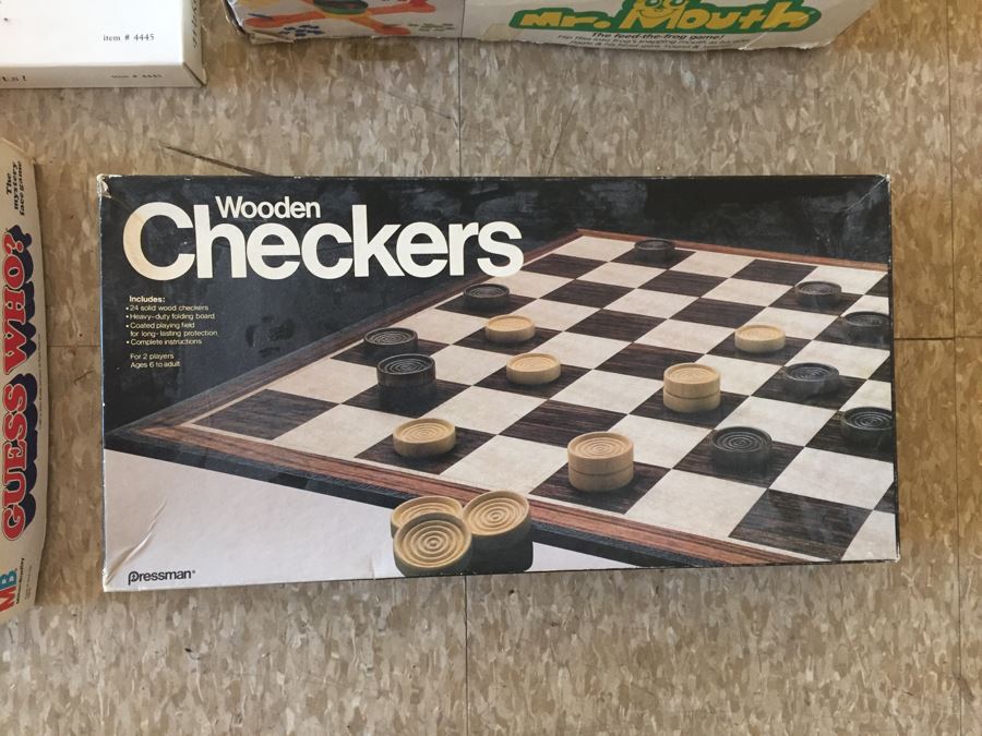 JUST ADDED - Game Lot [Photo 4]