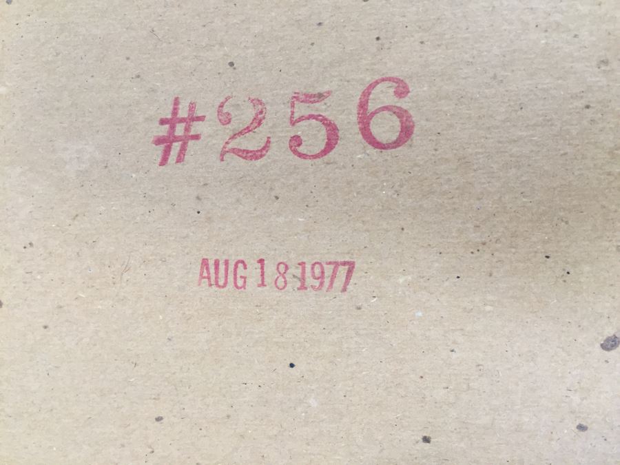 Vintage 1970's Oval Wall Mirror With Gold Tones [Photo 6]