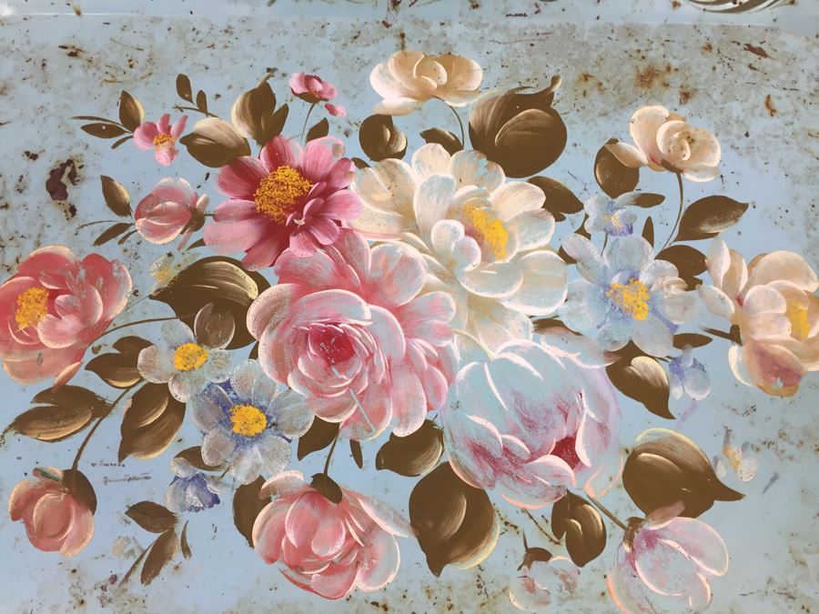 Vintage Shabby Chic Painted Metal Tray With Floral Motif [Photo 5]