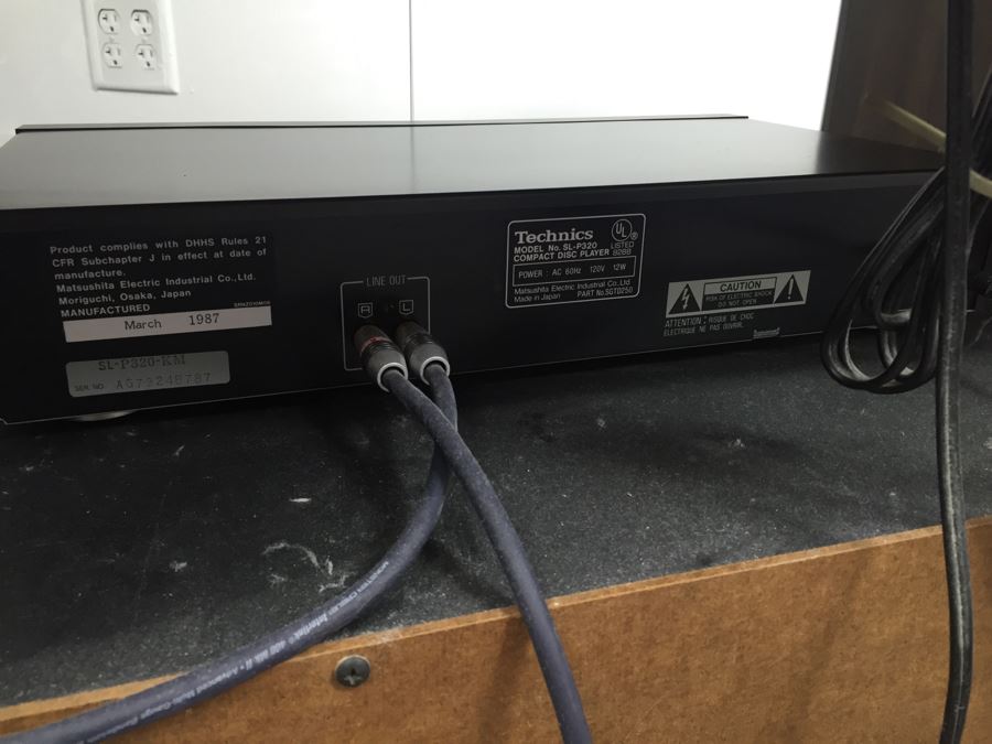 Technics Stereo Receiver SA-930 With Technics CD Player SL-P320 And Technics Cassette Deck RS-B49R With Pioneer Cabinet, Remotes And Manuals [Photo 19]