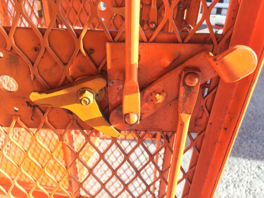 Vintage De Bourgh Mfg Co Industrial Sturdy Lockers Painted Orange [Photo 13]