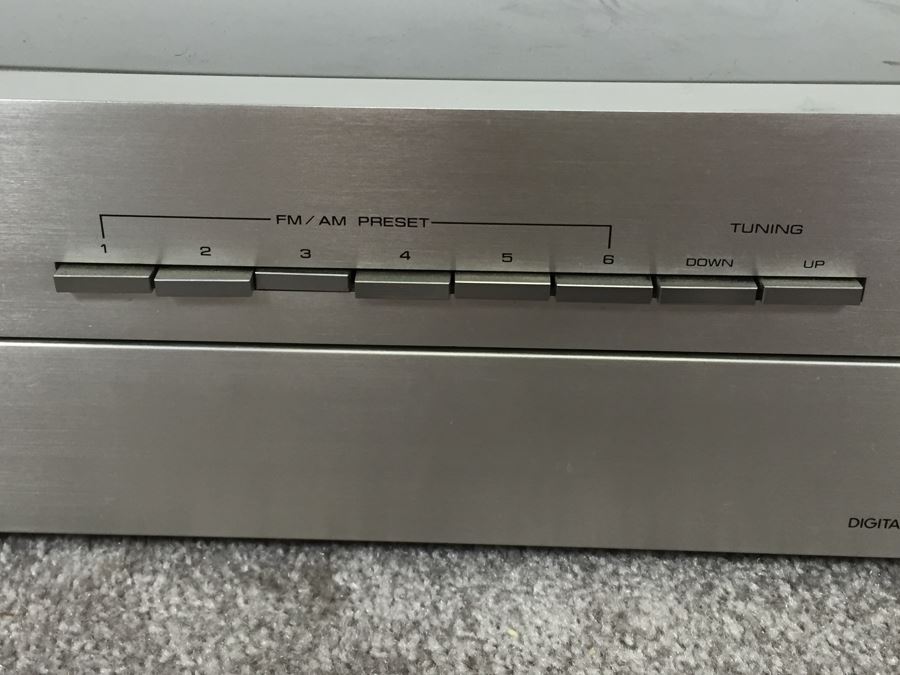 Toshiba Digital Synthesizer Stereo Receiver Model SA-850 [Photo 6]