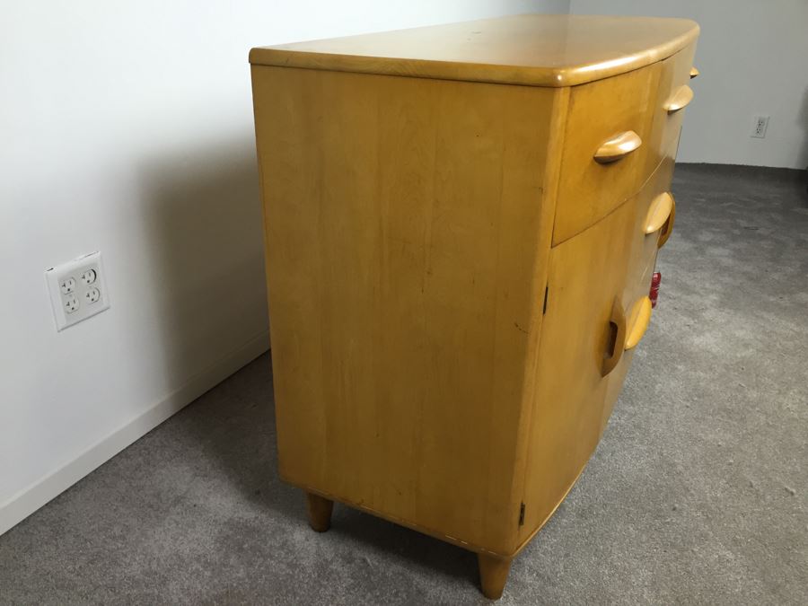 Stunning Mid-Century Modern Blonde Thomasville Chair Company Buffet Sideboard Bowfront [Photo 12]