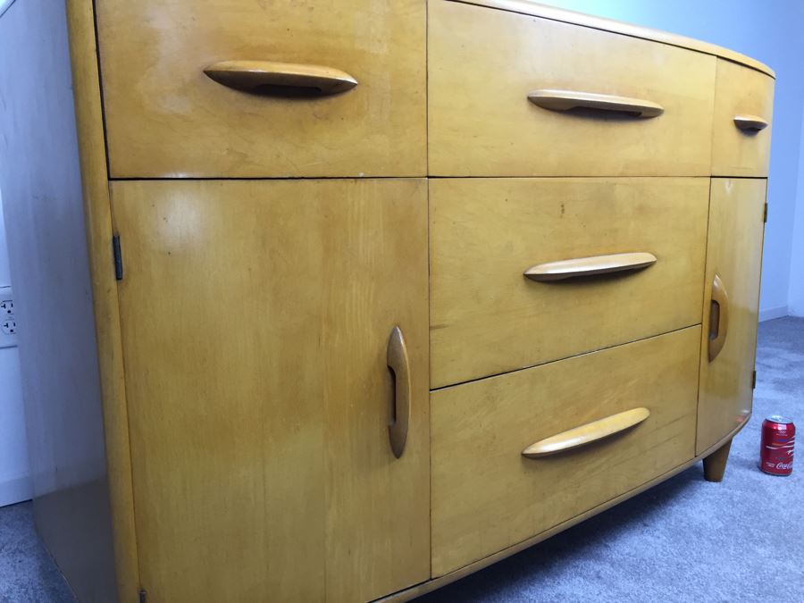 Stunning Mid-Century Modern Blonde Thomasville Chair Company Buffet Sideboard Bowfront [Photo 10]