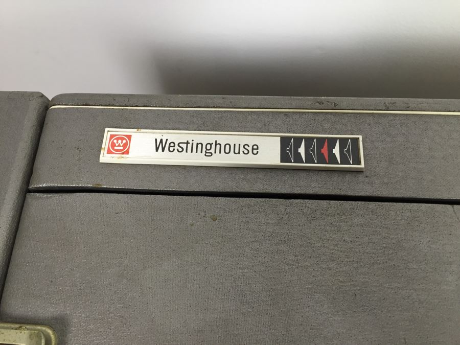 Westinghouse Portable Record Player Model H86ACS1-A With Spare Diamond Tip Needle [Photo 5]