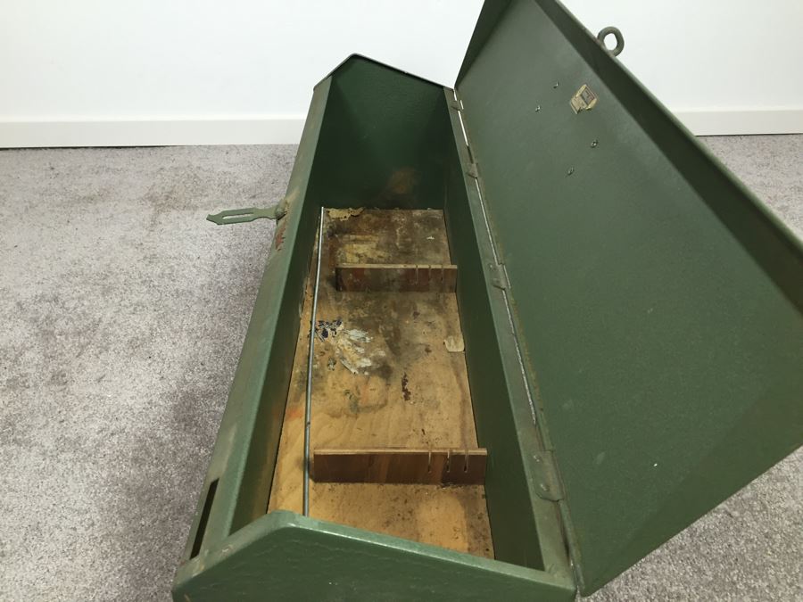 Vintage Long Kennedy Kits Metal Toolbox Model K-32 [Photo 2]
