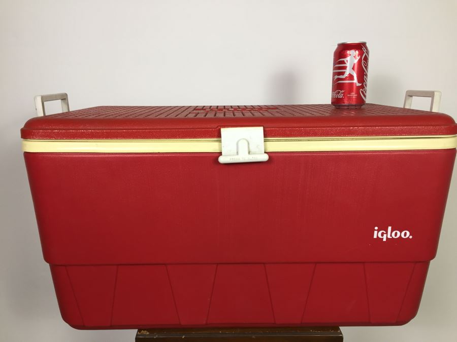 Red Igloo Cooler [Photo 1]