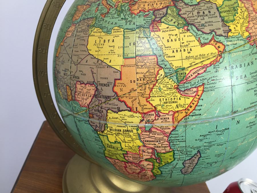 Vintage Cram's Universal Terrestrial Globe [Photo 7]