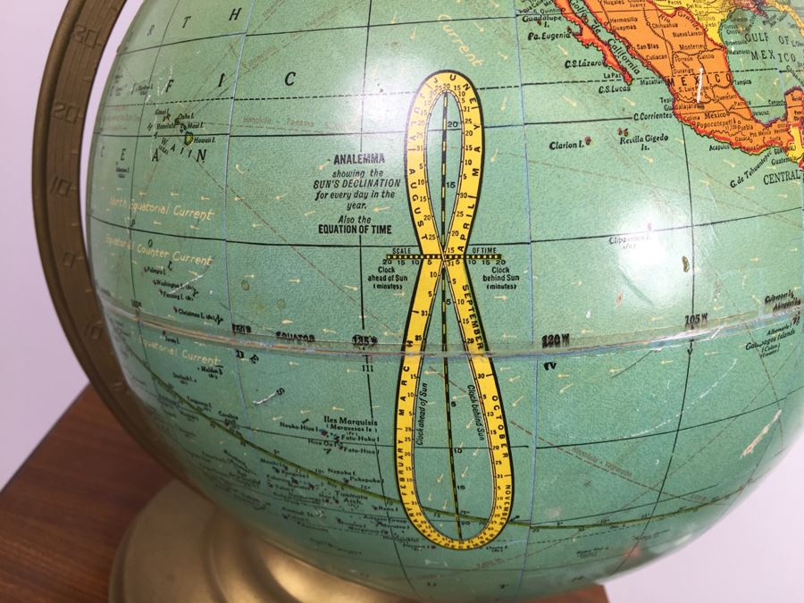 Vintage Cram's Universal Terrestrial Globe [Photo 5]