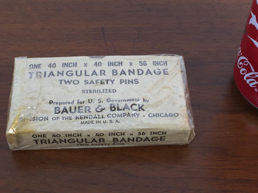 Vintage Triangular Bandage New Old Stock Bauer & Black [Photo 4]