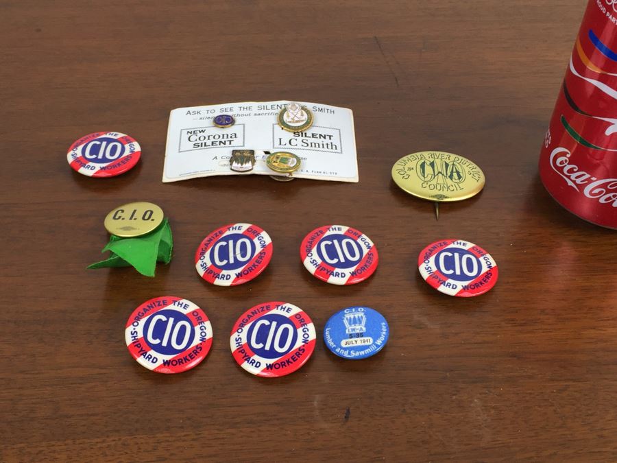 Various Vintage Lumber & Sawmill Workers Pins And Buttons [Photo 4]