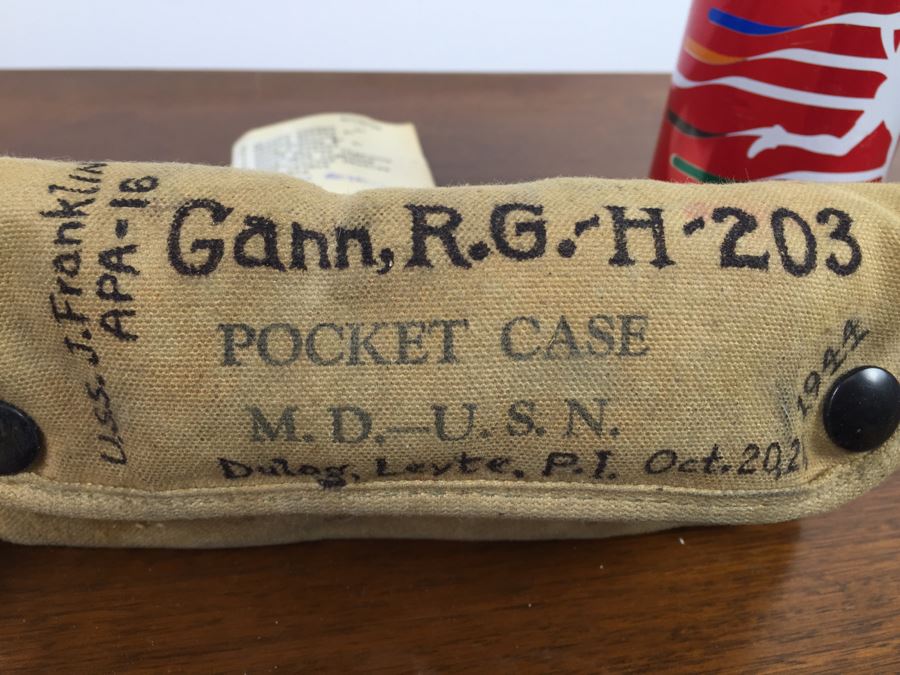 1940's U.S.N. M.D. Pocket Case Field Medical Kit [Photo 1]