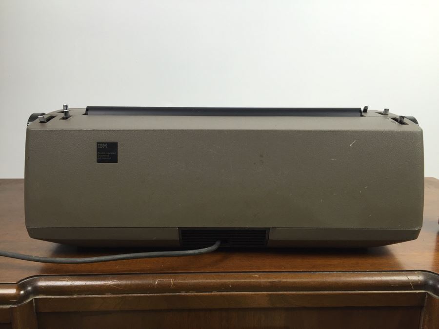 IBM Correcting Selectric III Typewriter Not Sure If Working Properly [Photo 11]