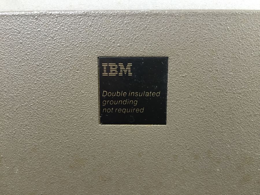 IBM Correcting Selectric III Typewriter Not Sure If Working Properly [Photo 10]