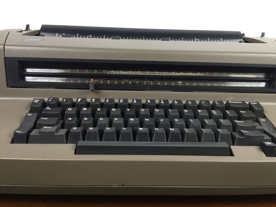 IBM Correcting Selectric III Typewriter Not Sure If Working Properly [Photo 6]