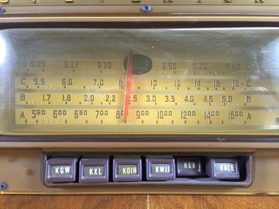 Art Deco Sears Silvertone Tube Radio Needs To Be Rewired [Photo 9]