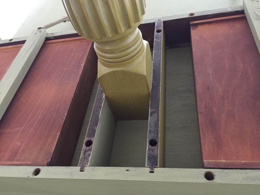 Vintage Drop Leaf Pedestal Table With Drawer Painted Avocado Green [Photo 11]