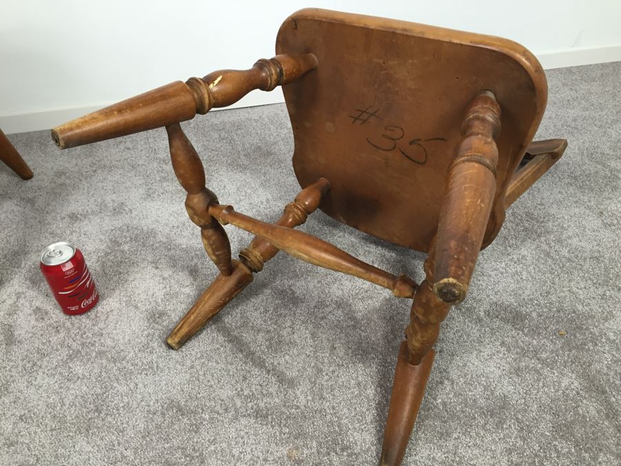 Pair Of Wooden Chairs [Photo 3]